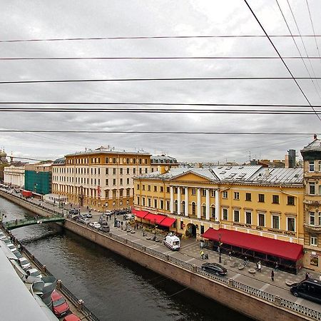 Apartment-Studio At The Savior On Spilled Blood Saint Petersburg Exterior photo