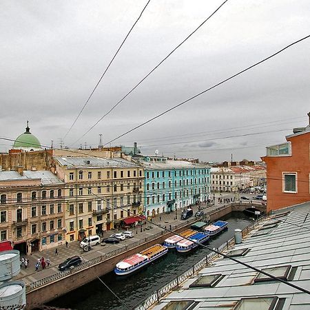 Apartment-Studio At The Savior On Spilled Blood Saint Petersburg Exterior photo